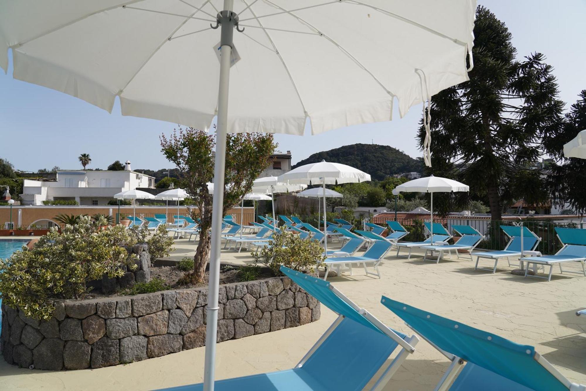 Hotel Parco Delle Agavi Форио Экстерьер фото