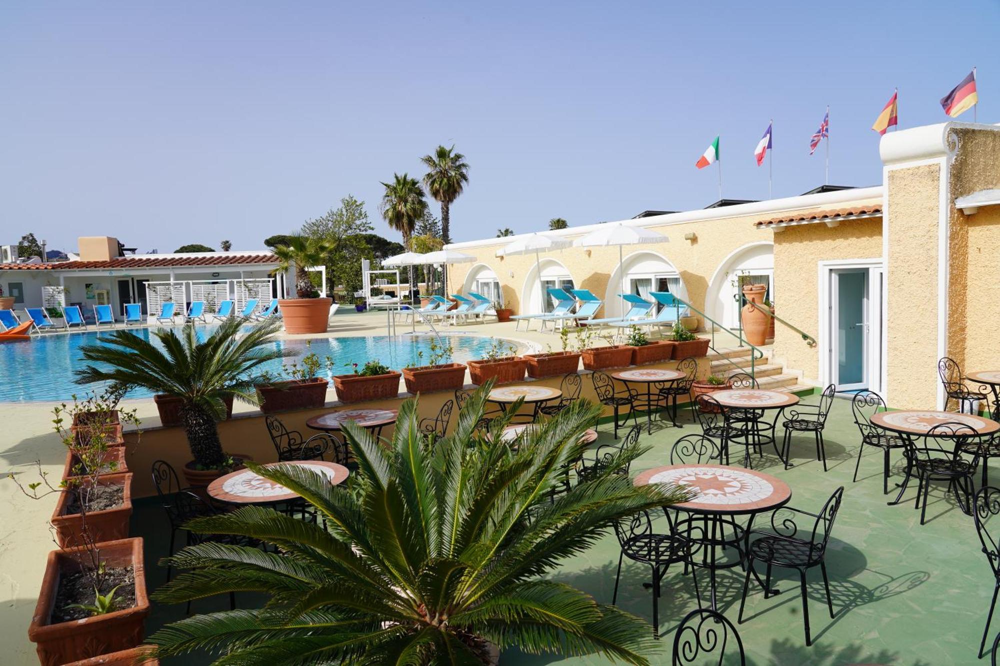 Hotel Parco Delle Agavi Форио Экстерьер фото